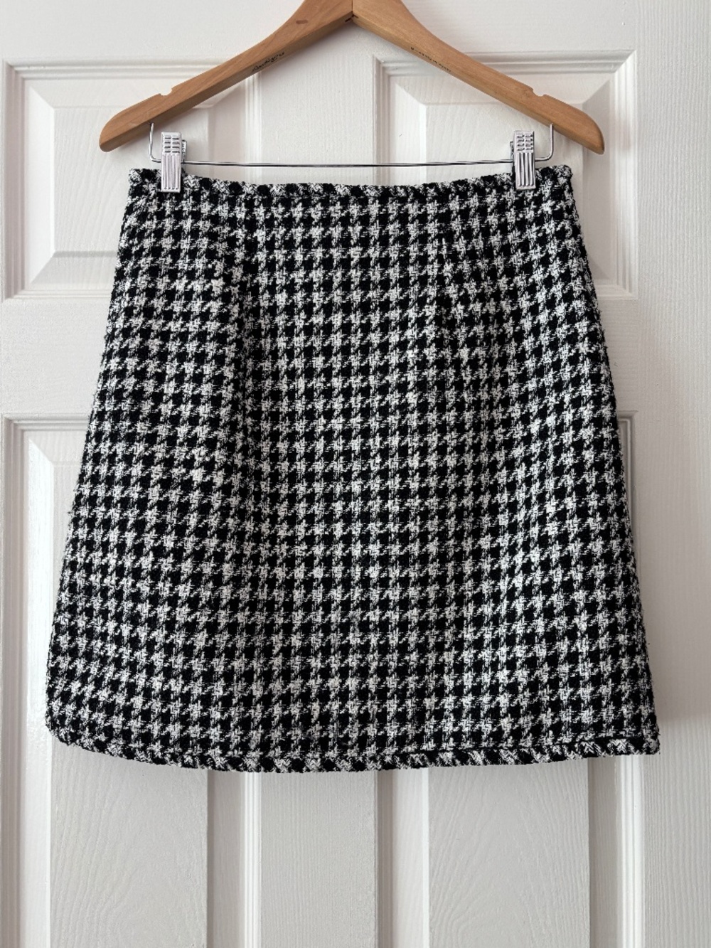Maison d'Amelie Tweed Mini Skirt - Black & White Houndstooth Size 6 - Picture 3 of 10